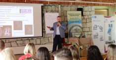  Wykadowca - Prof. dr hab. n. med. Radosaw Rola