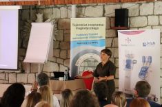  Wykadowca - dr n. med. Joanna Niemunis-Sawicka