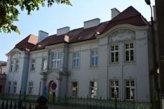  Zakad Radiologii Zabiegowej i Diagnostyki Obrazowej (wejscie od strony ulicy Staszica)